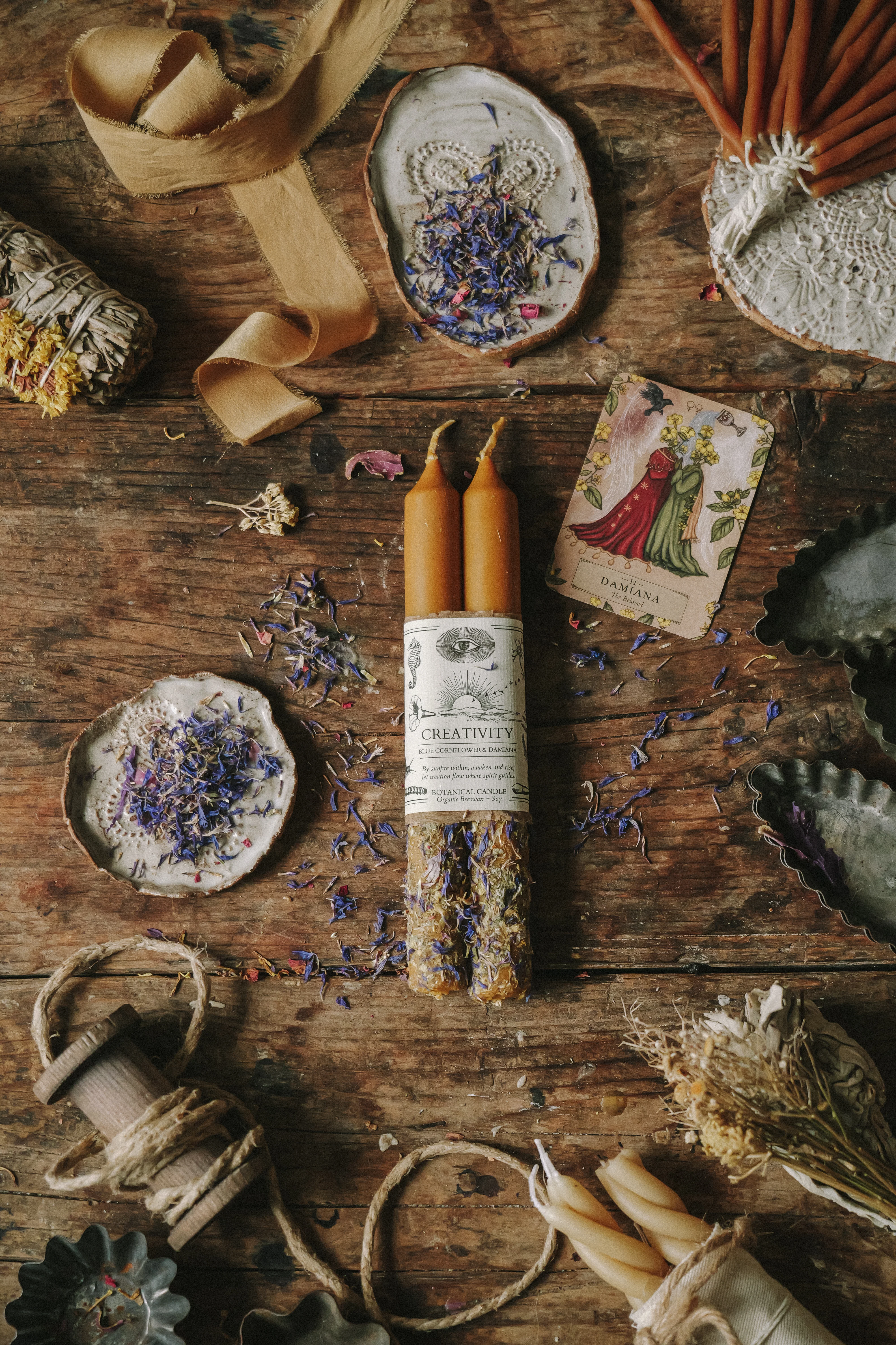 CREATIVITY RITUAL CANDLE | Inner Radiance + Flow State - Image 2