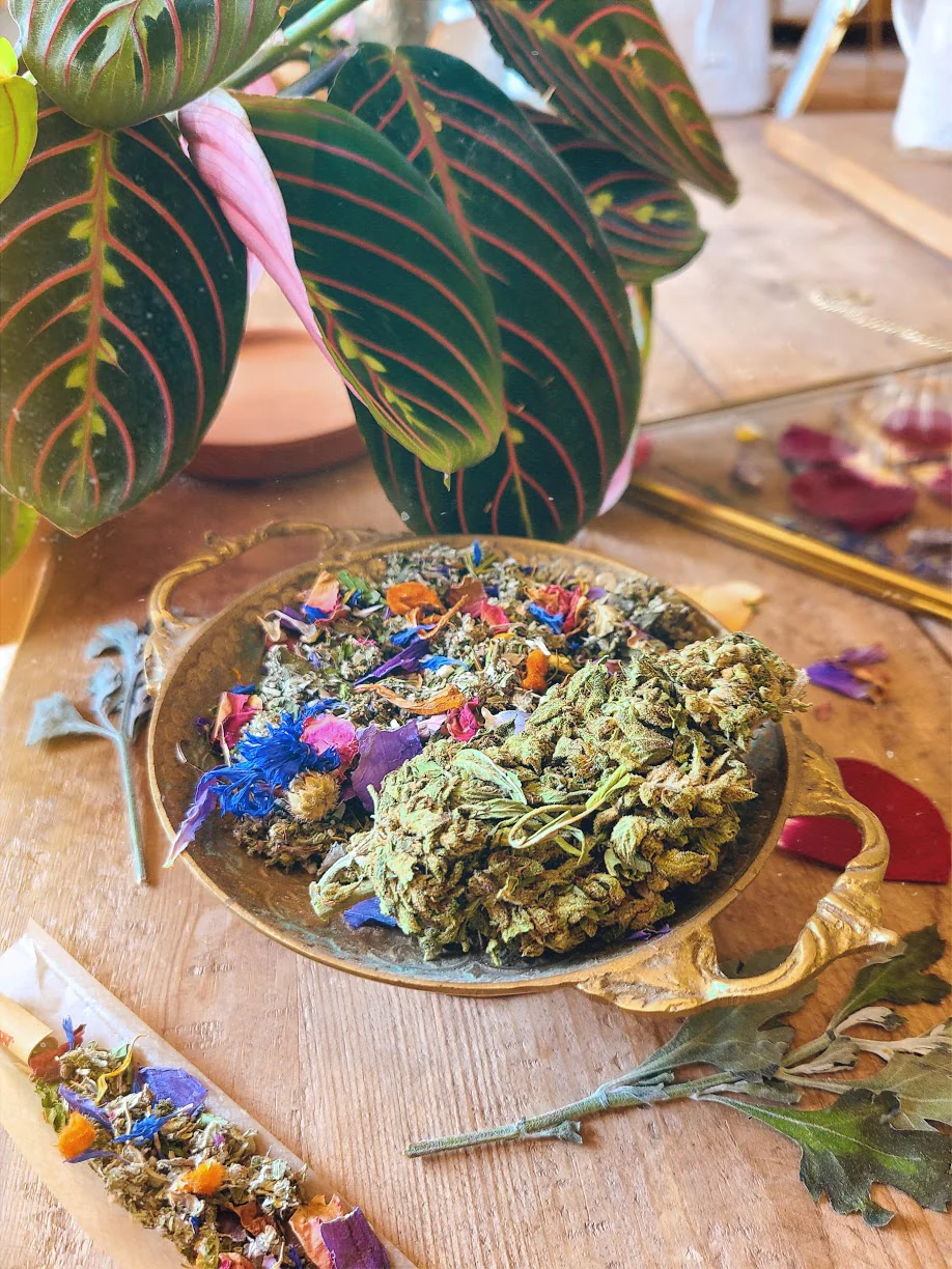 SACRED HEMP Botanical Smoke | Organic + Wild - Image 4